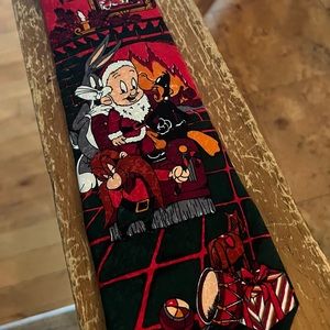 Leeds Looney Tunes Holiday/Christmas Tie